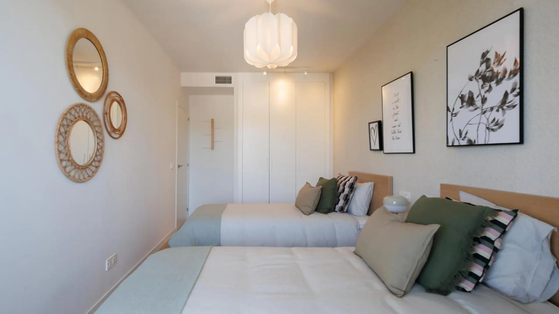 Ranhomes Rentals Apartments Marbella